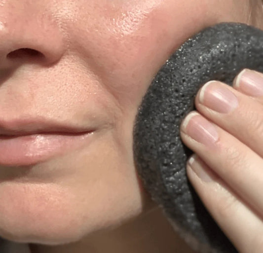 Wildpier Bamboo Charcoal Konjac Sponge